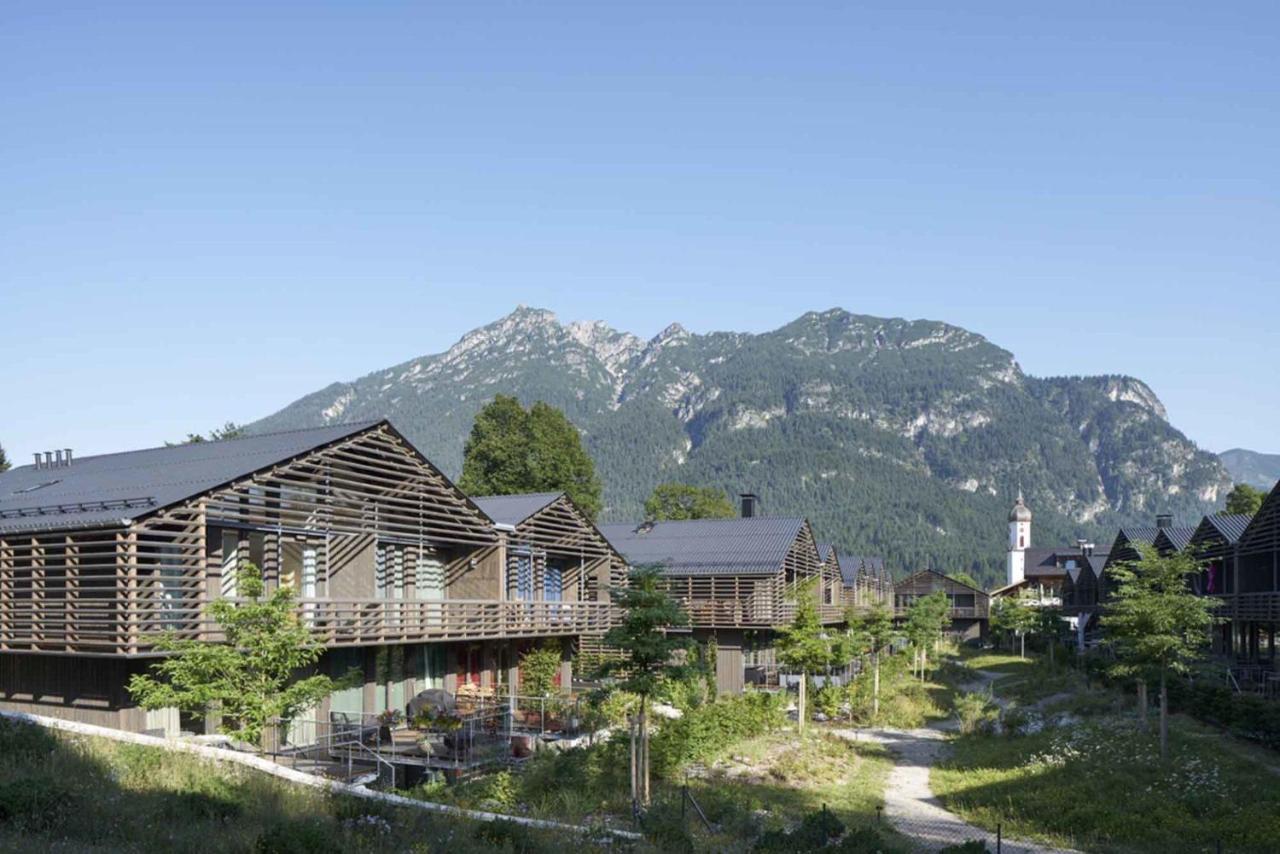 Quartier - Ueber Nacht In Besonderer Architektur Hotel Garmisch-Partenkirchen Exterior photo