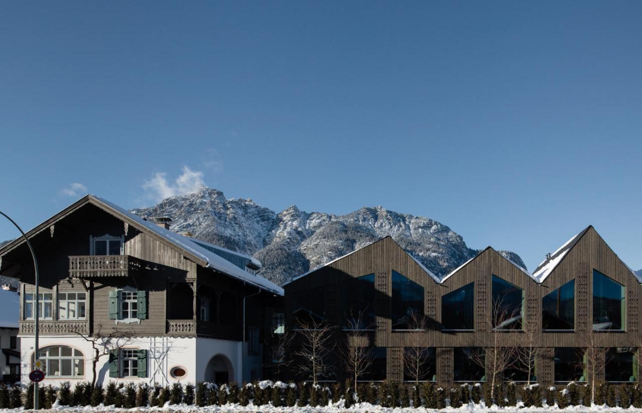 Quartier - Ueber Nacht In Besonderer Architektur Hotel Garmisch-Partenkirchen Exterior photo